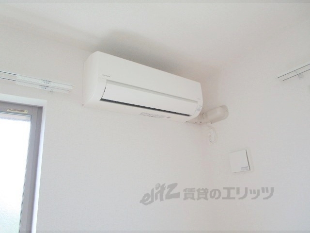その他設備　洋室エアコン