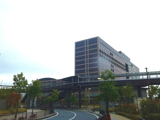 大学・短大　私立関西大学高槻ミューズキャンパス（大学・短大）まで396m