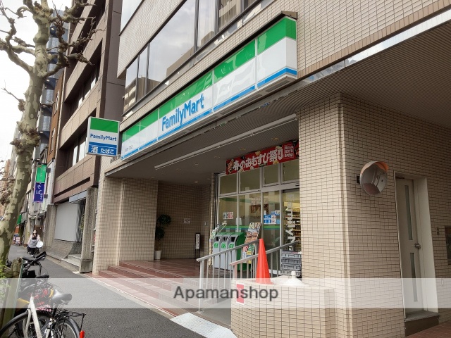 コンビニ　ファミリーマート台東一丁目店（コンビニ）まで273m
