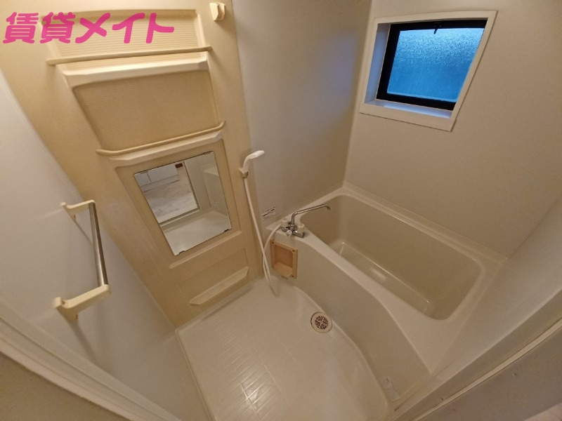 バス・シャワールーム　別部屋画像参考