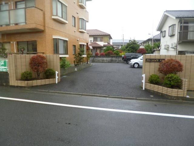 エントランス　★お部屋探しは株式会社タウンハウジング東京まで★