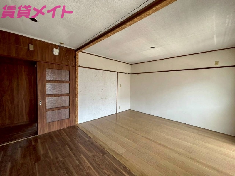 居室・リビング　同物件別部屋参考写真です。