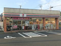 コンビニ　セブンイレブン舞鶴丸山口店（コンビニ）まで573m