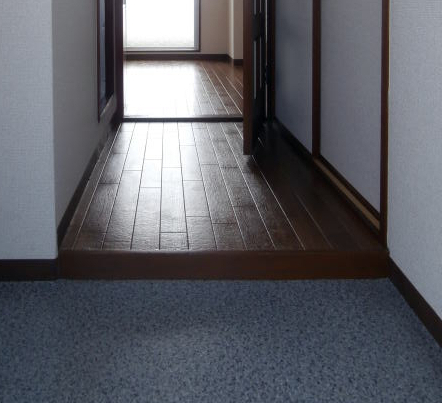 スタンドアップ和歌山の玄関写真