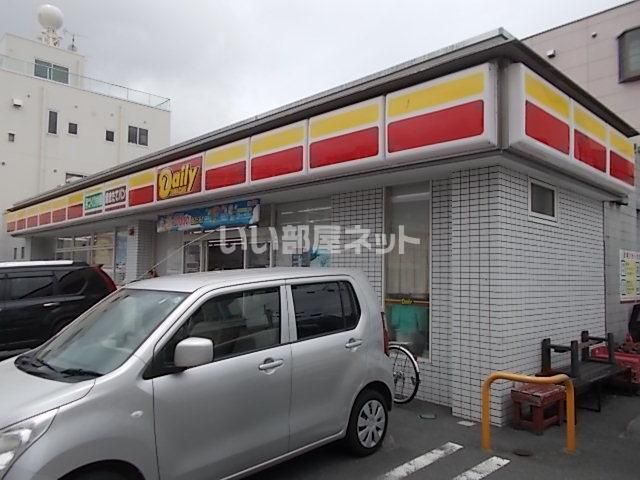 コンビニ　デイリーヤマザキ水戸梅香店（コンビニ）まで180m