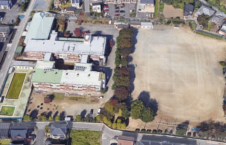 小学校　前橋市立勝山小学校（小学校）まで591m