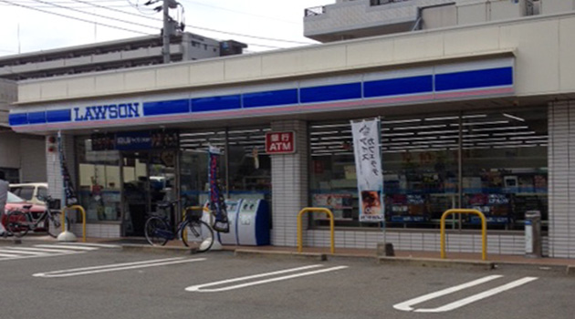 コンビニ　ローソン高宮駅南店（コンビニ）まで162m