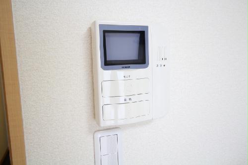 セキュリティ　モニター付きインターホン