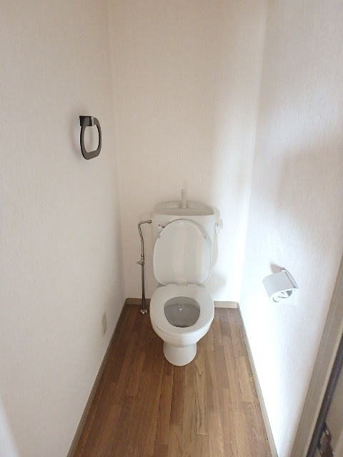 トイレ　図面と現状が相違がある場合には現状を優先．．．