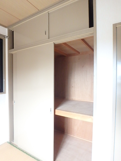 収納　図面と現状が相違がある場合には現状を優先．．．