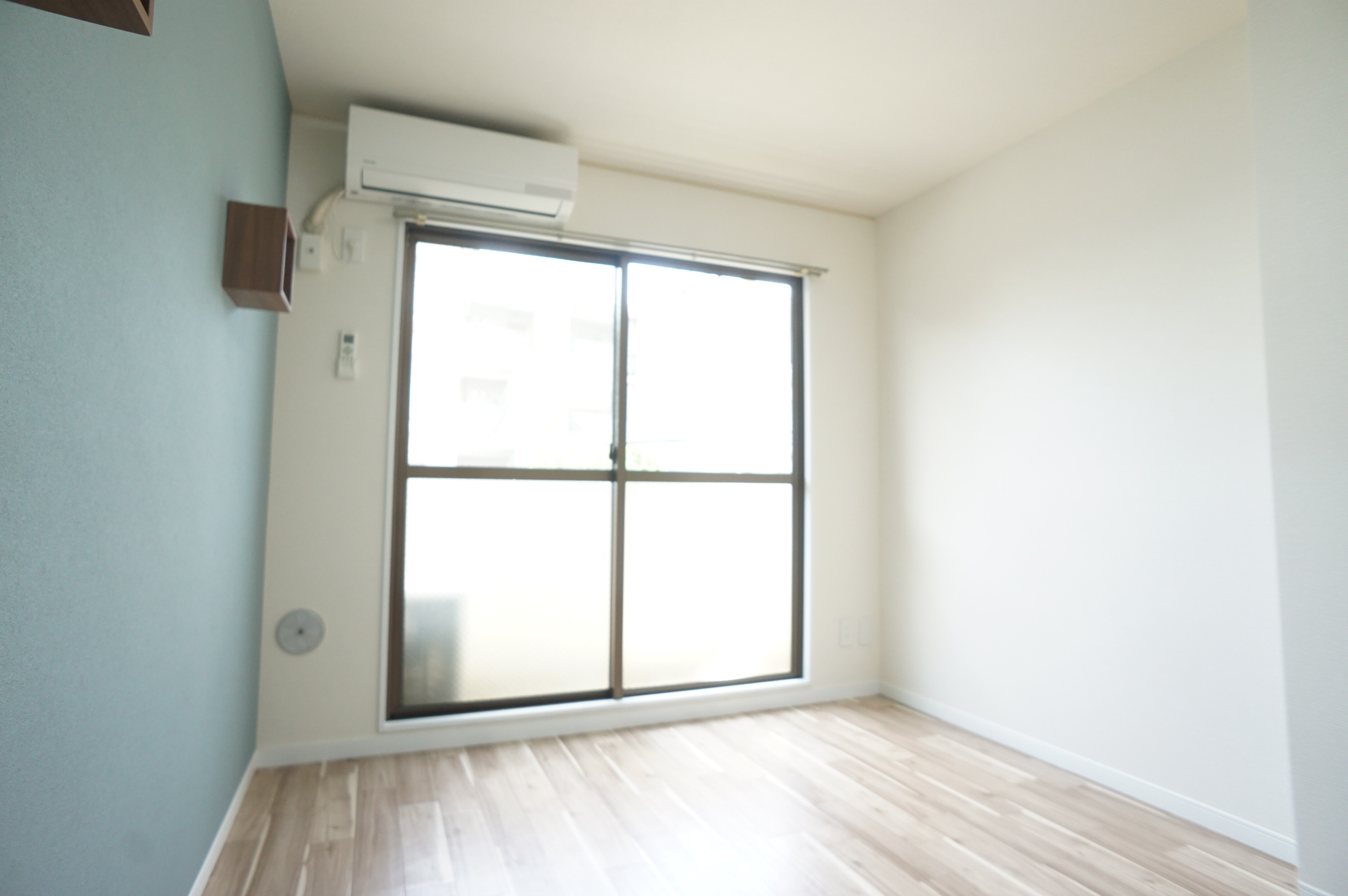 居室・リビング　【参考画像】別室同タイプ実際のお部屋とは異なります