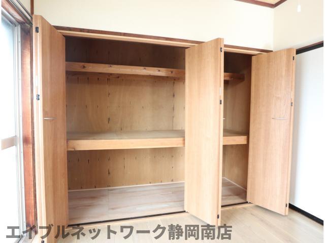 収納　十分な収納スペースがあります