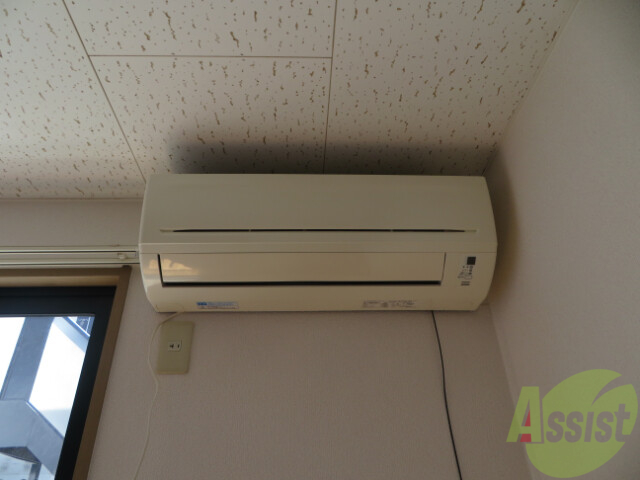 その他設備　エアコンがあるので急な気温変化でも快適に過ごせそうですね。