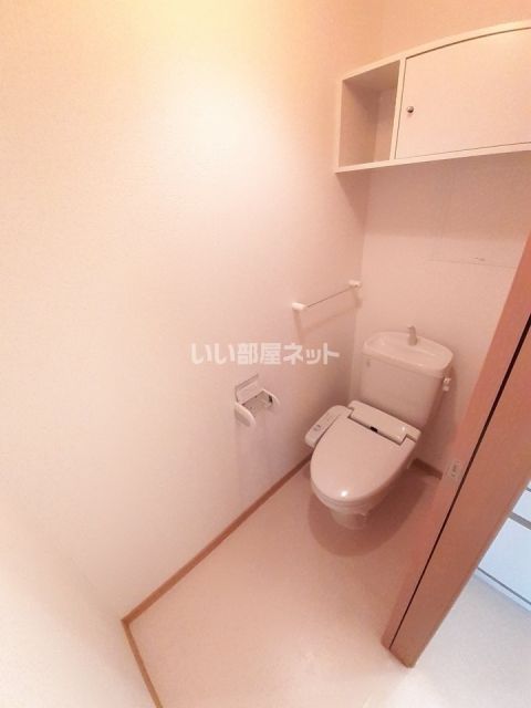 【エルミタージュ　Ａのトイレ】