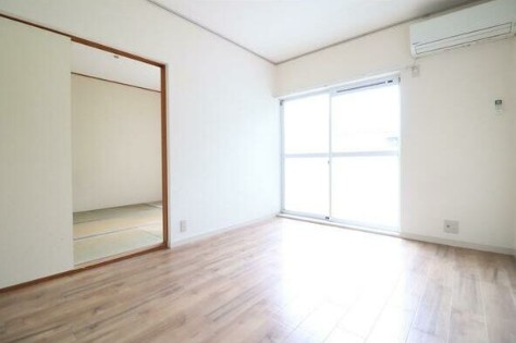 居室・リビング　お部屋の様子は
