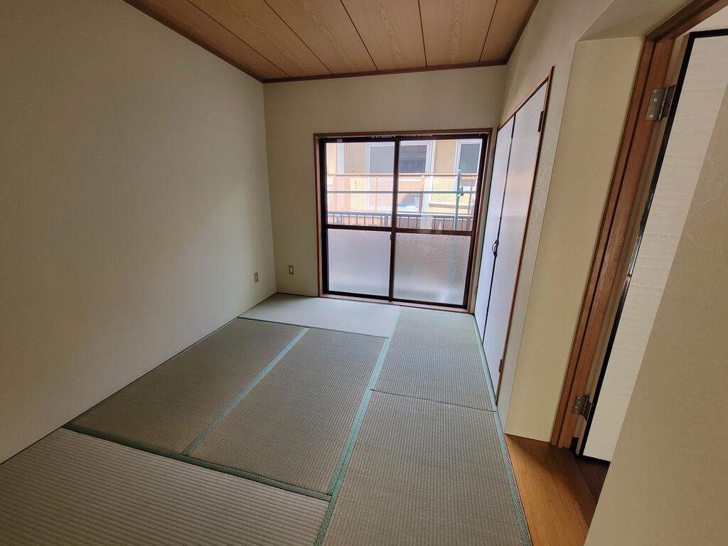 ラセーヌ東林間Bの内装写真