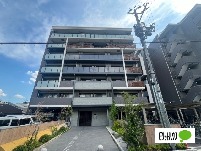 【プレサンスＴＨＥ　ＫＹＯＴＯ　東福寺　ＥＡＳＴの建物外観】