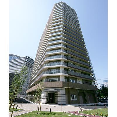 江東区豊洲のマンションの建物外観