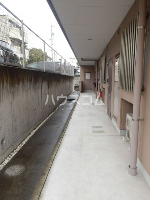 ロビー