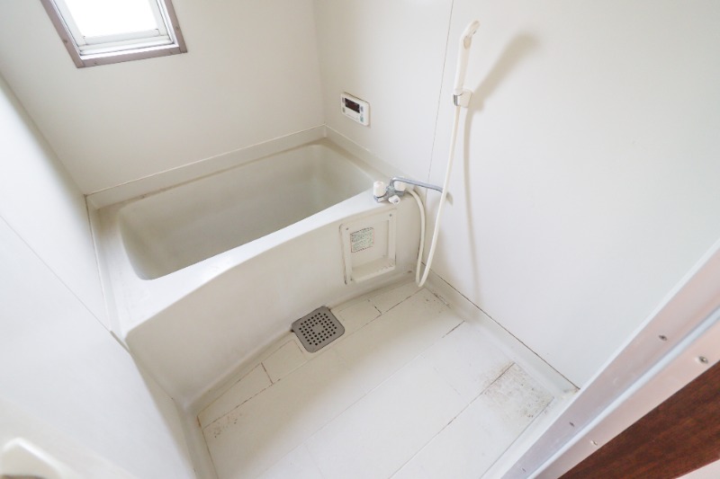 バス・シャワールーム　図面と現状に相違がある場合には現状を優先