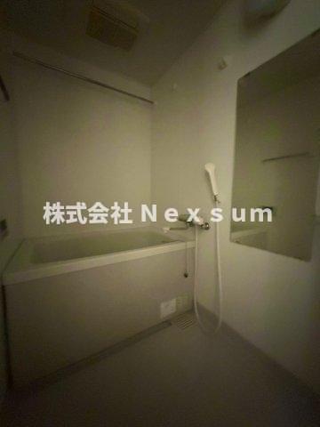 バス・シャワールーム　ゆったり過ごせるお風呂です