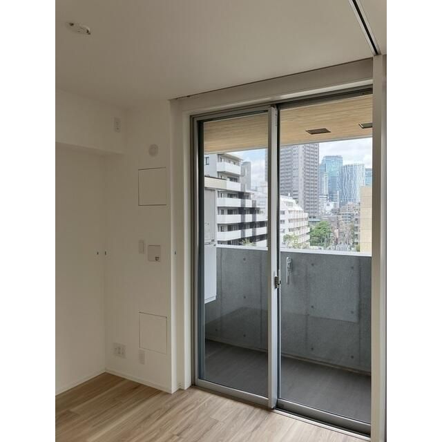 バルコニー　■モニタ付インターホ