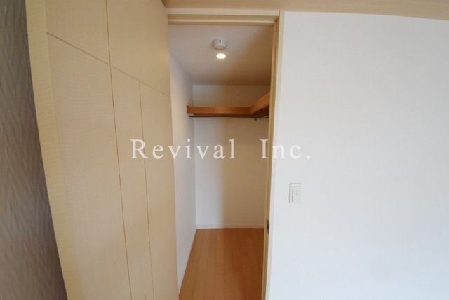 収納　収納も豊富にございますね