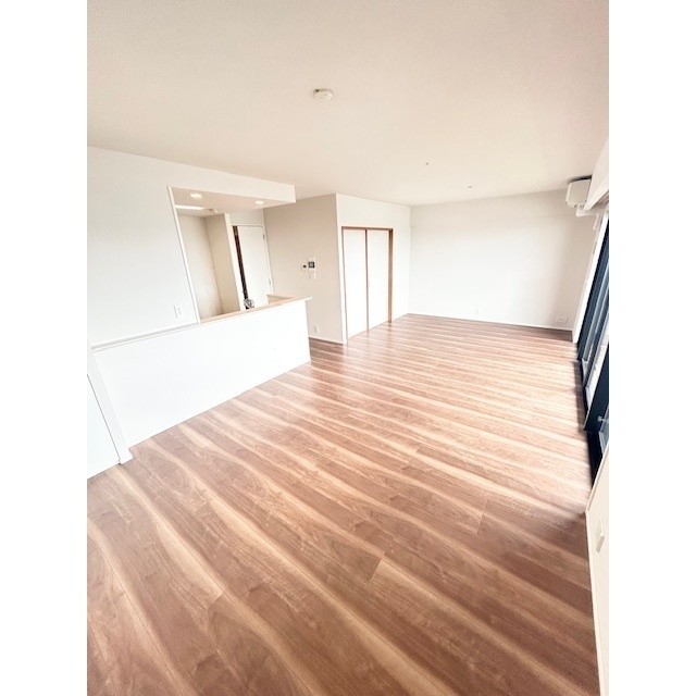 居室・リビング　20帖超えのLDK