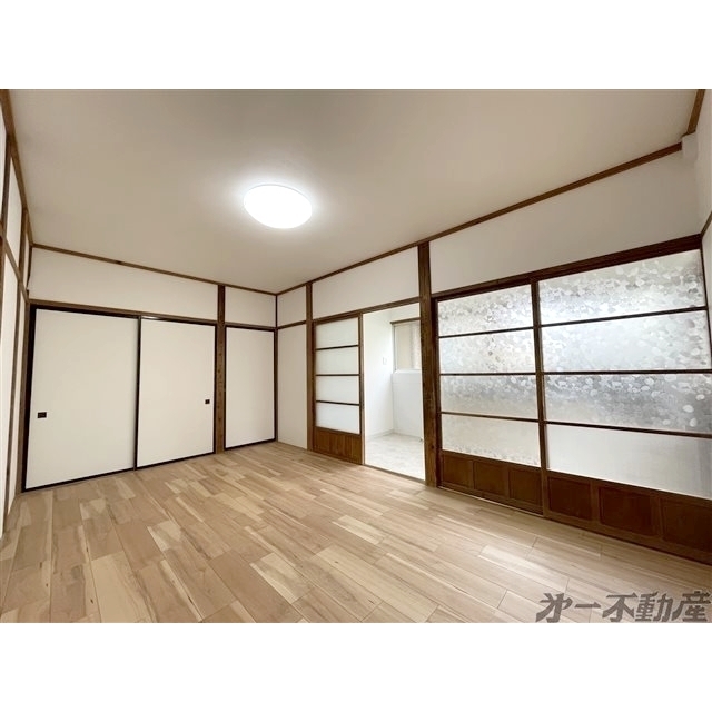 建物外観　洋室