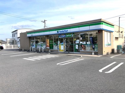コンビニ　ファミリーマート倉敷鶴の浦店（コンビニ）まで414m
