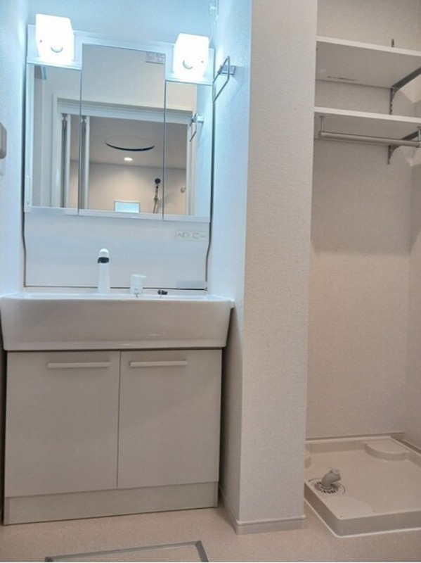 洗面設備　図面と現状に相違がある場合には現状を優先