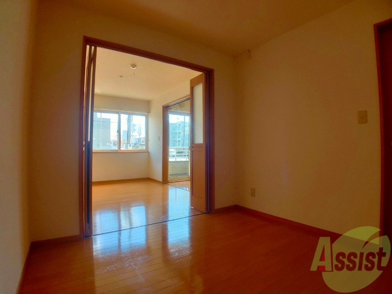 その他部屋・スペース　寝室です。部屋をどう使うかはあなた次第です！