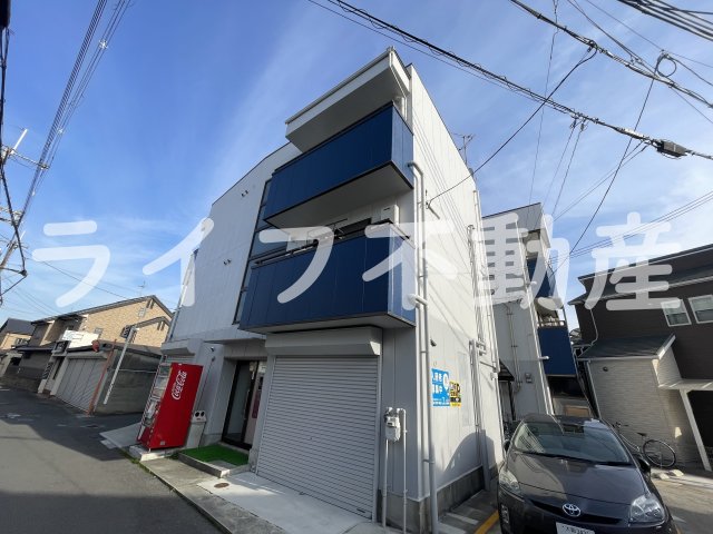 建物外観　外観は落ち着いています