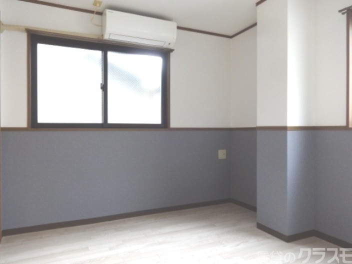 居室・リビング　二面採光の明るいお部屋です♪