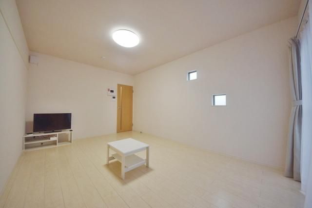 その他部屋・スペース　★９帖の洋室★