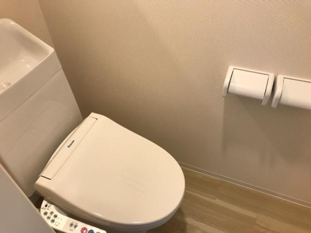 トイレ　シャワー付トイレ（イメージ）