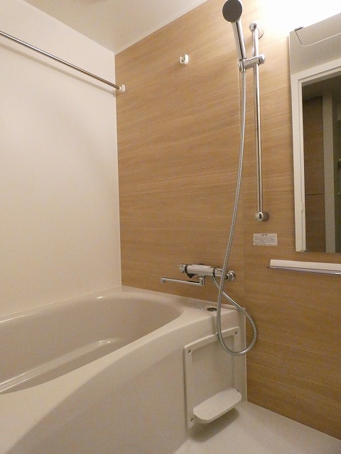 バス・シャワールーム　バス