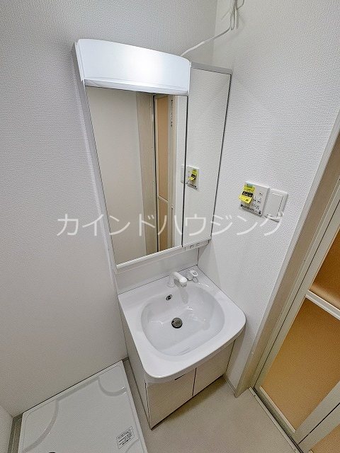 洗面設備　シャンプードレッサー