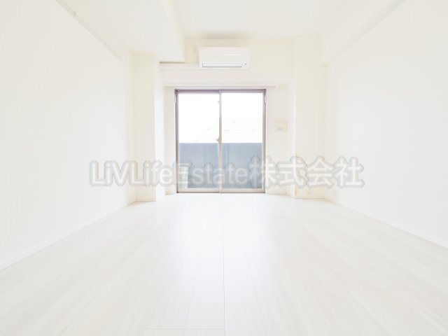 居室・リビング　同仕様写真