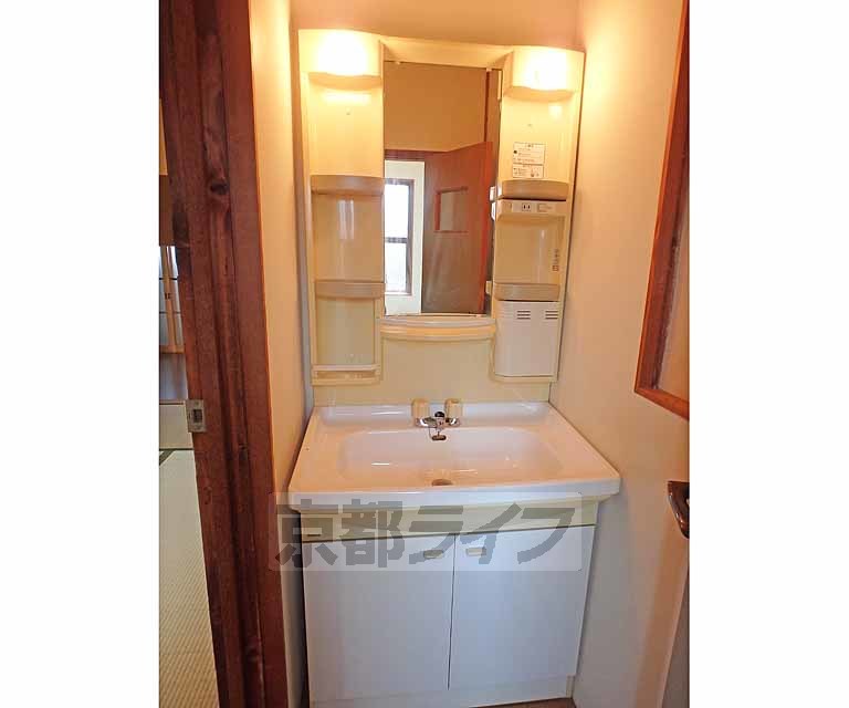 洗面設備　洗面所です。