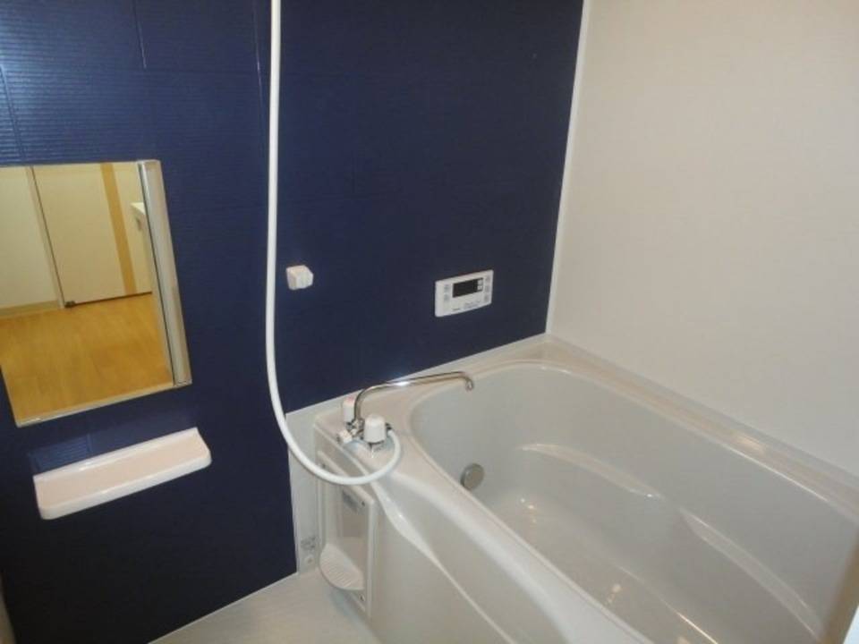 バス・シャワールーム　浴室