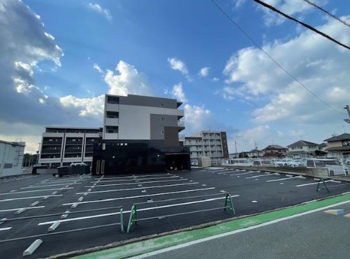 駐車場　別号室参照