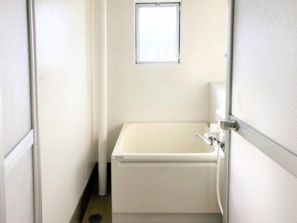 バス・シャワールーム　ビレッジハウスの同一物件・同一タイプの間取りの写真です