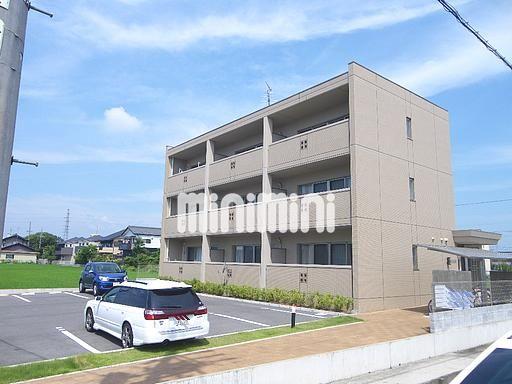 建物外観　オートロック完備・光インターネット対応