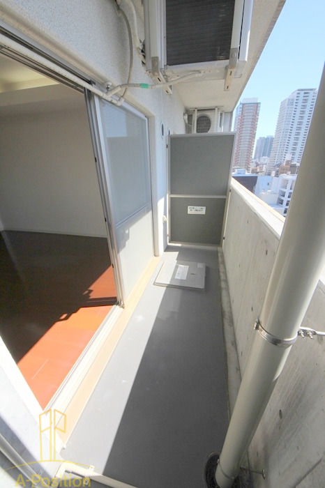 バルコニー　エコロジー立売堀レジデンス