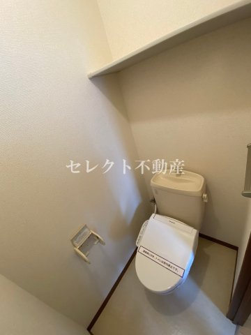 トイレ　【サウザンドタウン D棟】