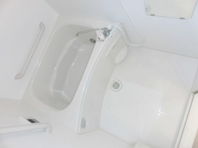 バス・シャワールーム　浴室乾燥機・追焚機能付きのバス