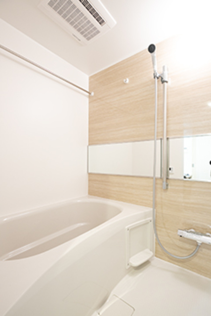 バス・シャワールーム　※写真は同タイプ住戸です。