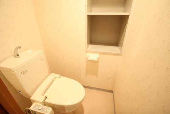 トイレ　※別部屋の写真です