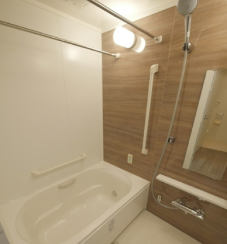 バス・シャワールーム　別部屋参考写真